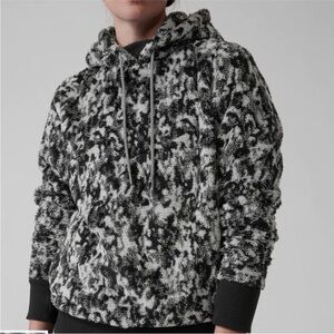Athleta Glacier Tugga Sherpa Hoodie Black and White